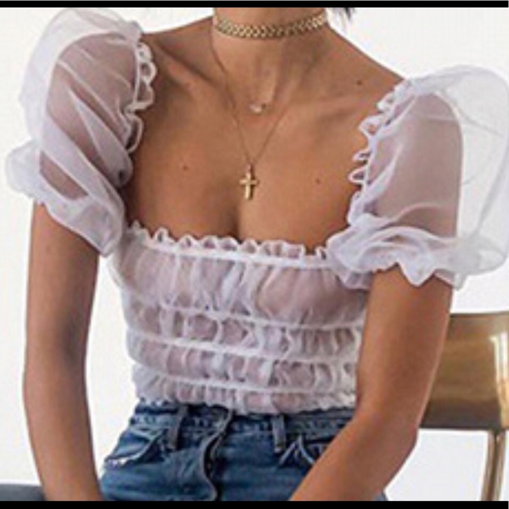 White mesh puff sleeve crop